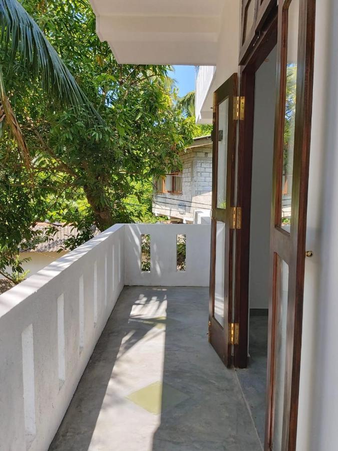 Anusha Apartment 15 Homestay Galle Esterno foto