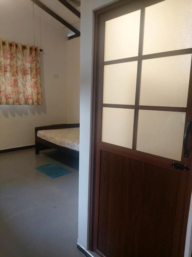 Anusha Apartment 15 Homestay Galle Esterno foto