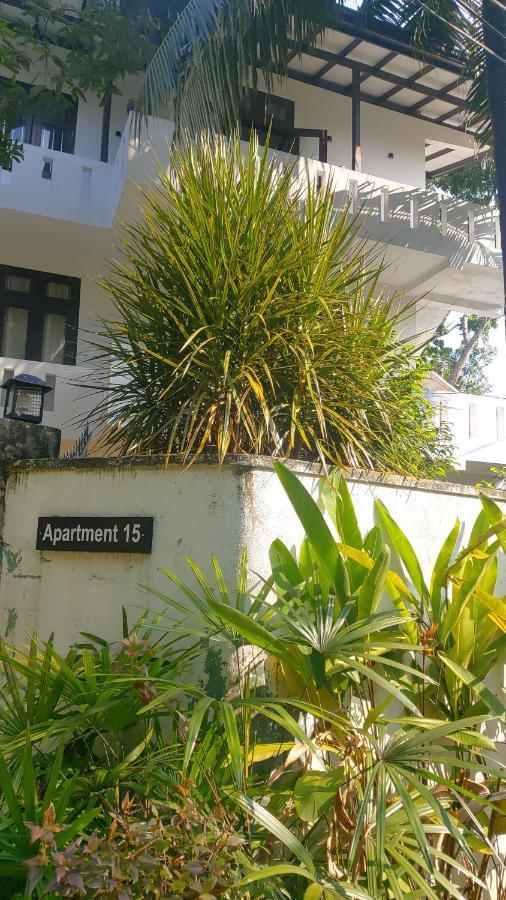 Anusha Apartment 15 Homestay Galle Esterno foto