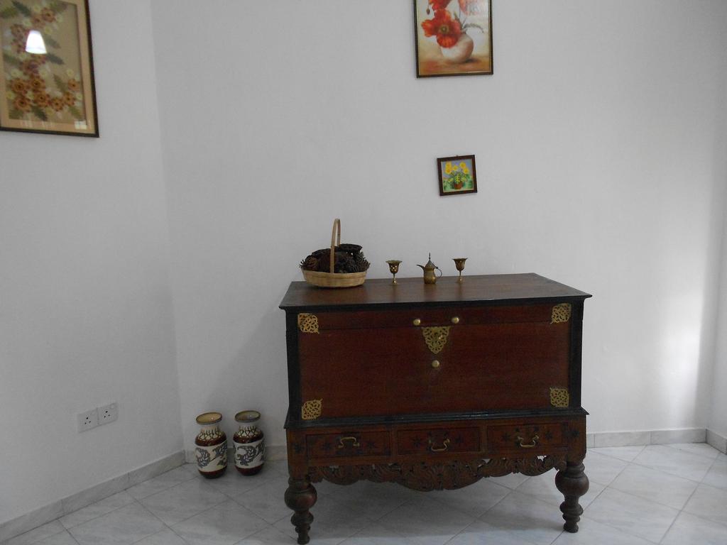 Anusha Apartment 15 Homestay Galle Esterno foto