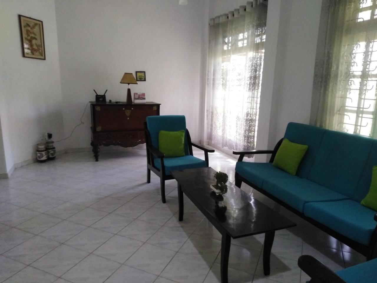 Anusha Apartment 15 Homestay Galle Esterno foto
