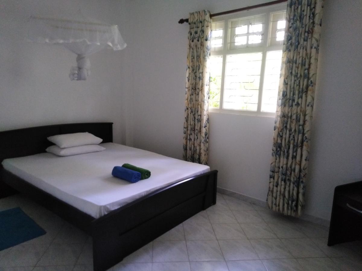 Anusha Apartment 15 Homestay Galle Esterno foto